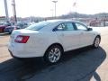 White Suede - Taurus SEL AWD Photo No. 4
