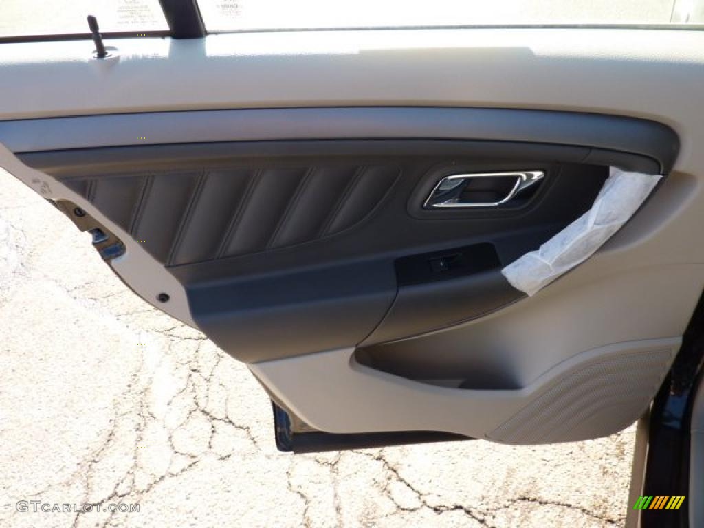 2011 Ford Taurus SE Light Stone Door Panel Photo #40596217