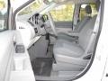 Stone White - Grand Caravan SE Photo No. 8
