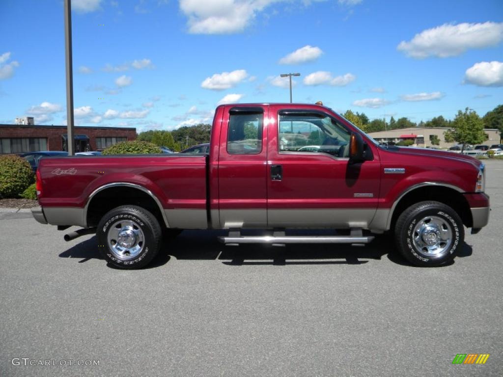 2005 F250 Super Duty XLT SuperCab 4x4 - Dark Toreador Red Metallic / Tan photo #3