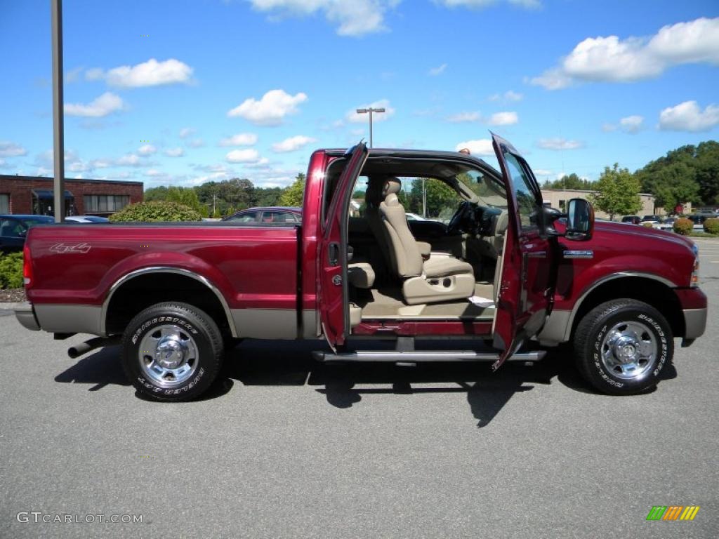 2005 F250 Super Duty XLT SuperCab 4x4 - Dark Toreador Red Metallic / Tan photo #11