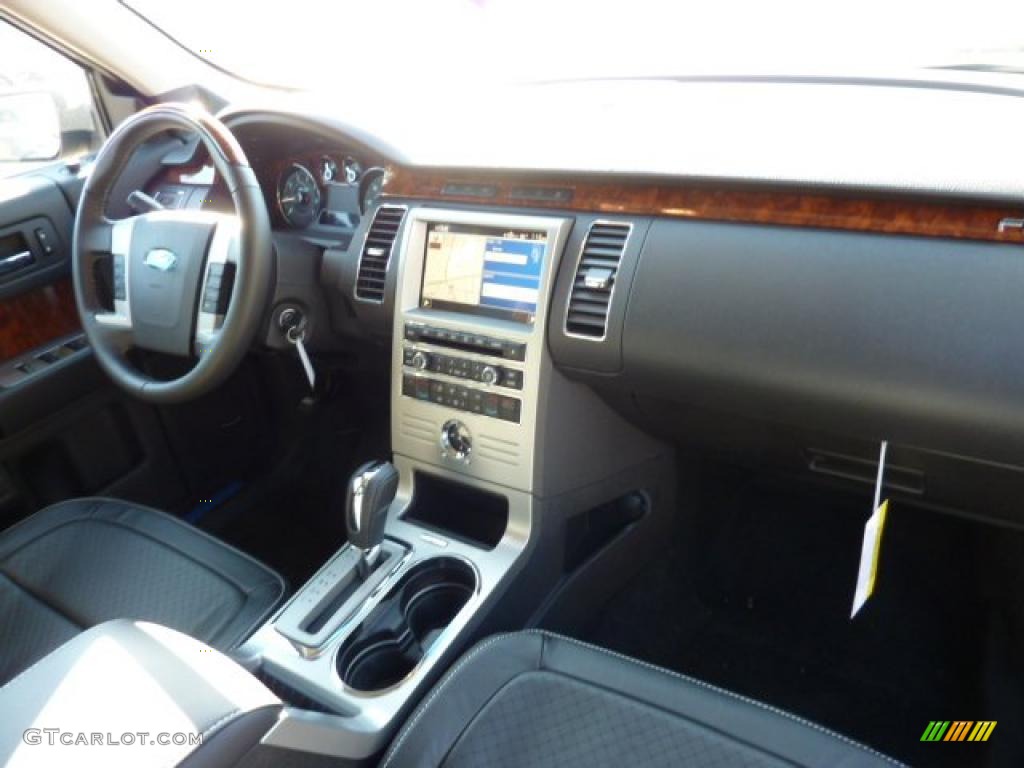 2011 Ford Flex Limited AWD Charcoal Black Dashboard Photo #40601193