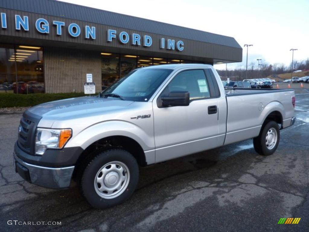 2010 F150 XL Regular Cab - Ingot Silver Metallic / Medium Stone photo #8