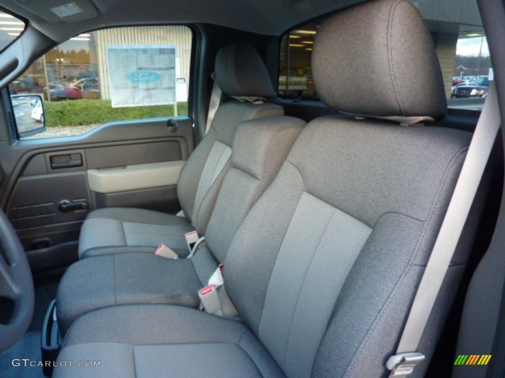 2010 F150 XL Regular Cab - Ingot Silver Metallic / Medium Stone photo #11