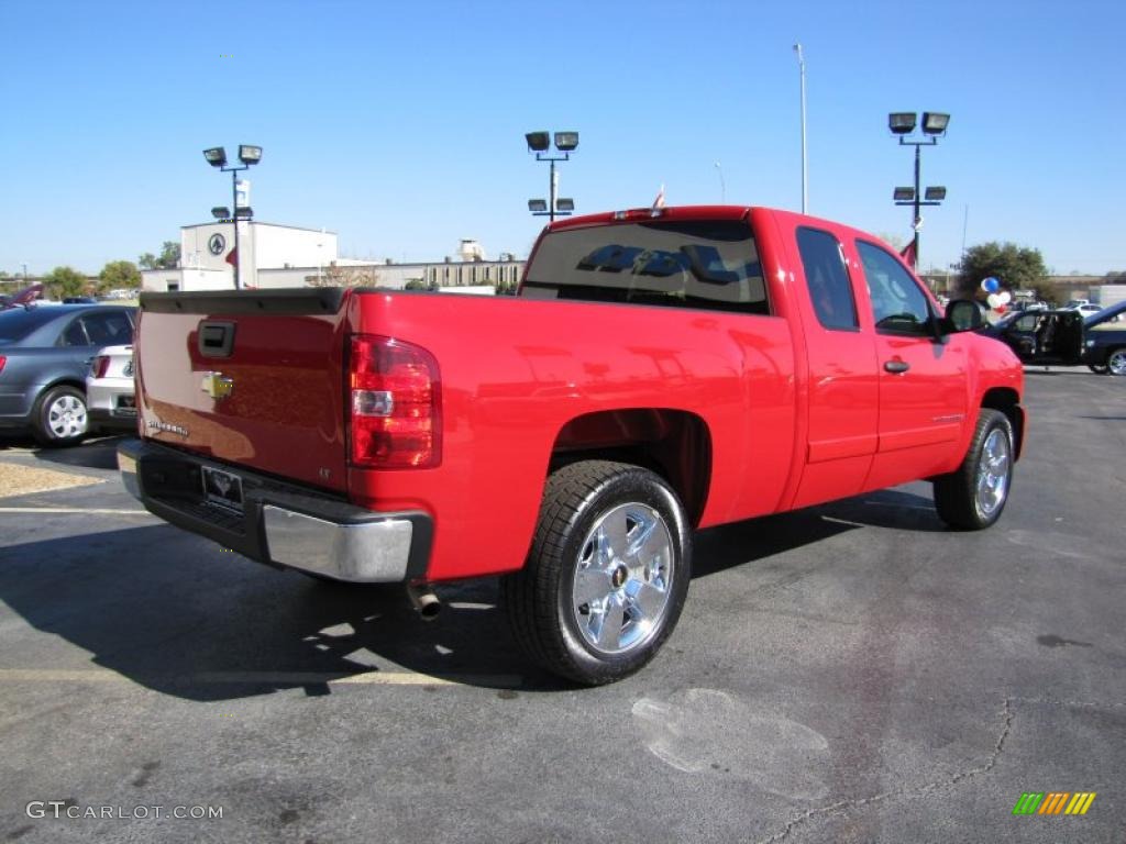 2008 Silverado 1500 LT Extended Cab - Victory Red / Ebony photo #7