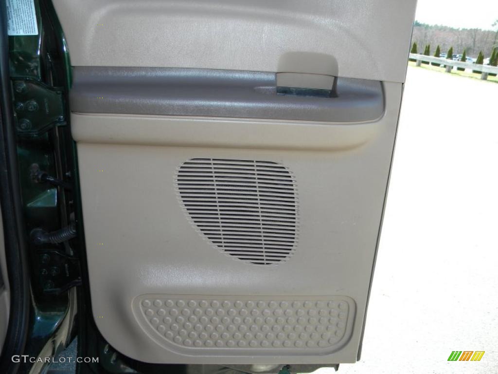 1999 F350 Super Duty XLT SuperCab 4x4 - Woodland Green Metallic / Medium Prairie Tan photo #39