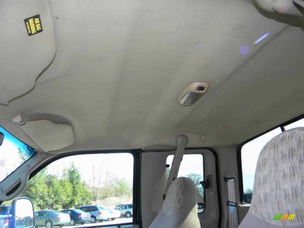 1999 F350 Super Duty XLT SuperCab 4x4 - Woodland Green Metallic / Medium Prairie Tan photo #41
