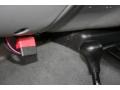 Black - F350 Super Duty XLT Regular Cab 4x4 Dually Photo No. 30
