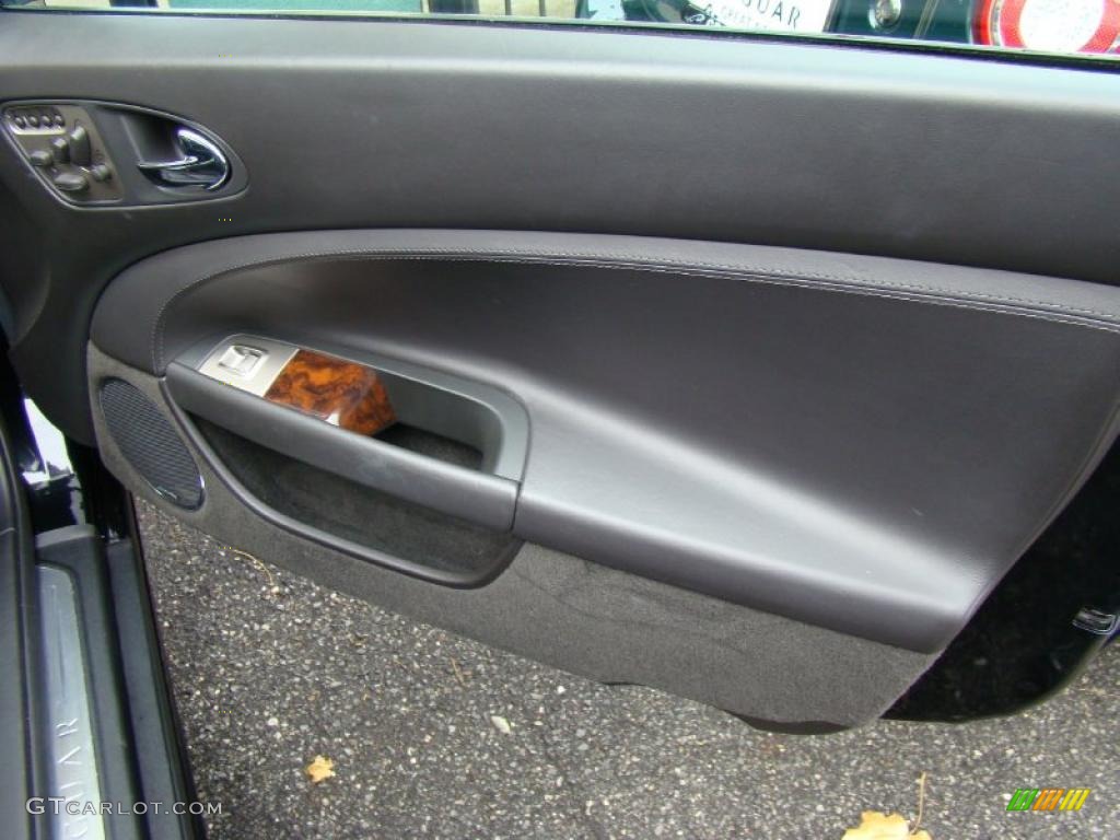 2008 Jaguar XK XK8 Convertible Charcoal Door Panel Photo #40604025