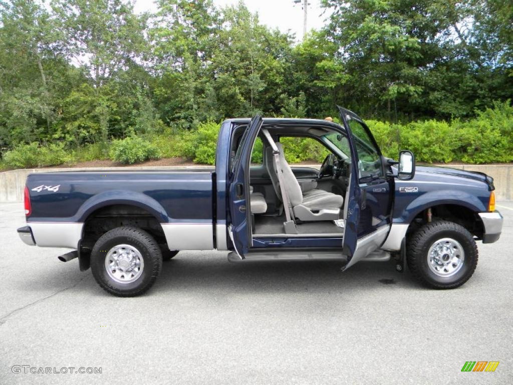 True Blue Metallic 2001 Ford F250 Super Duty XLT SuperCab 4x4 Exterior Photo #40605153