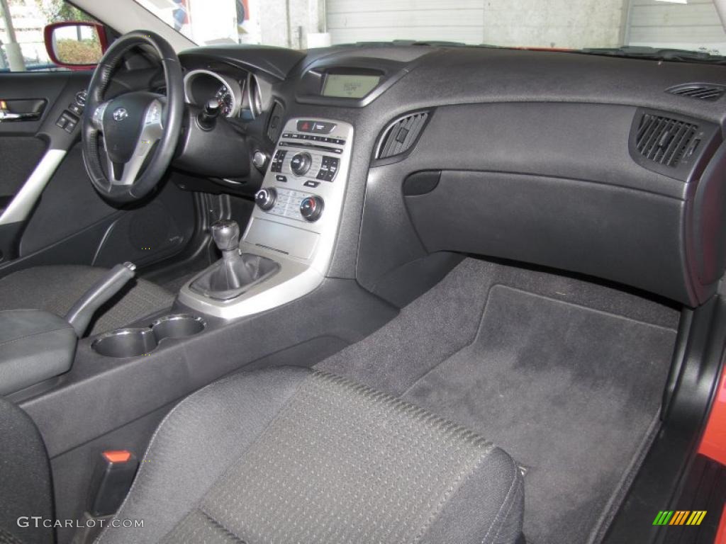 2010 Hyundai Genesis Coupe 2.0T Black Dashboard Photo #40606593