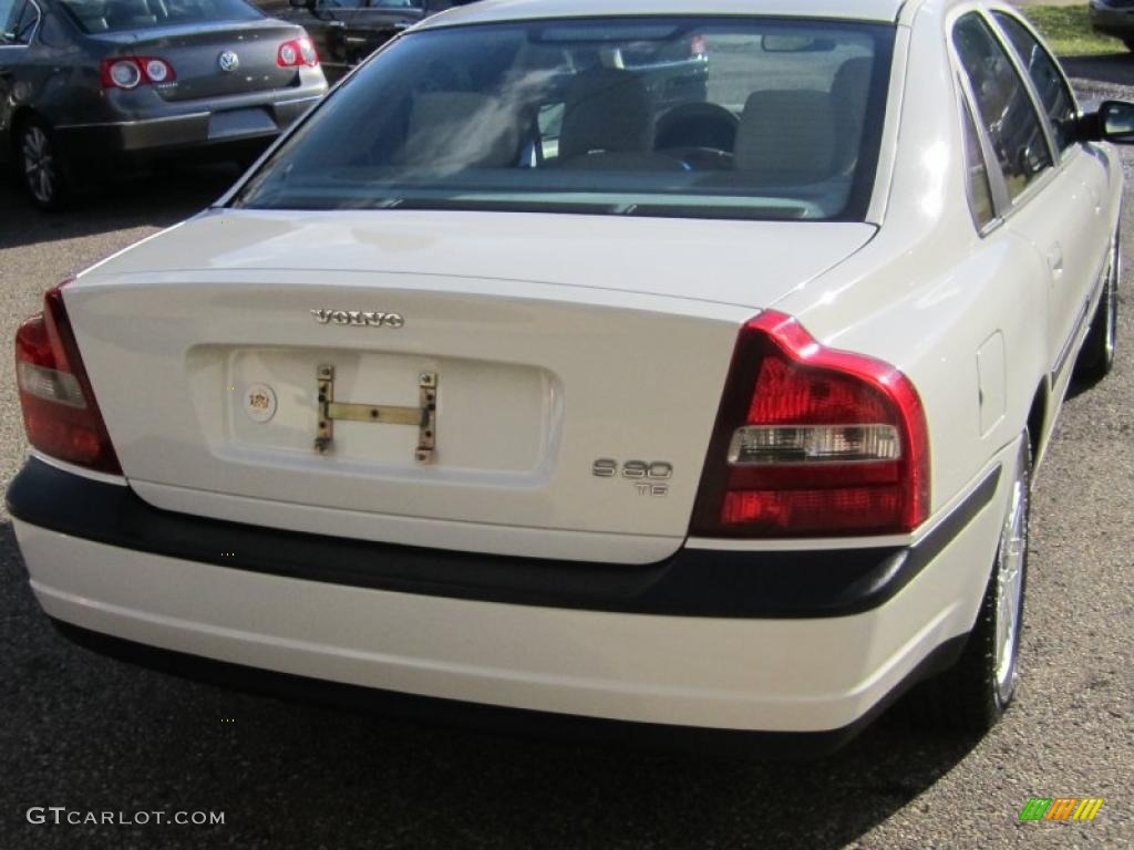 2001 S80 T6 - White / Light Sand photo #6