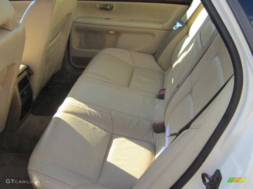 2001 S80 T6 - White / Light Sand photo #16