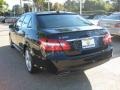 Black - E 350 Sedan Photo No. 3