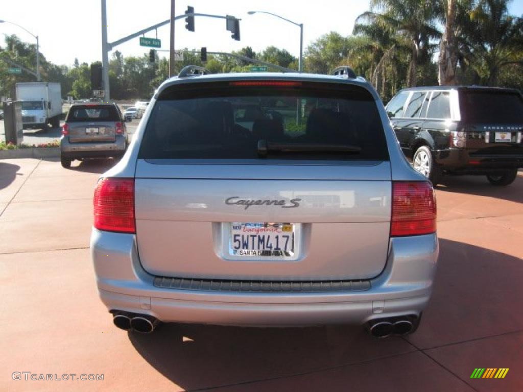 2006 Porsche Cayenne S Titanium Marks and Logos Photo #40608585