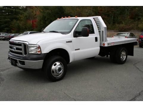 2007 Ford F350 Super Duty XLT Regular Cab 4x4 Chassis Data, Info and Specs