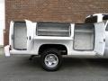 Oxford White - F350 Super Duty XLT SuperCab 4x4 Chassis Photo No. 21