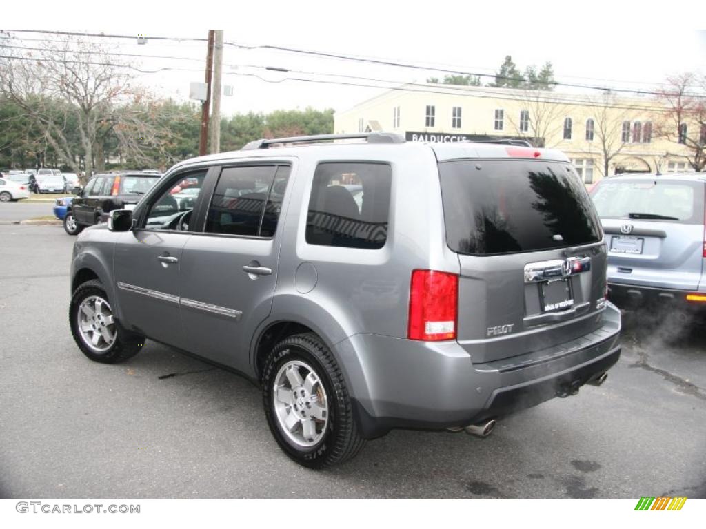 2009 Pilot Touring 4WD - Sterling Gray Metallic / Black photo #8