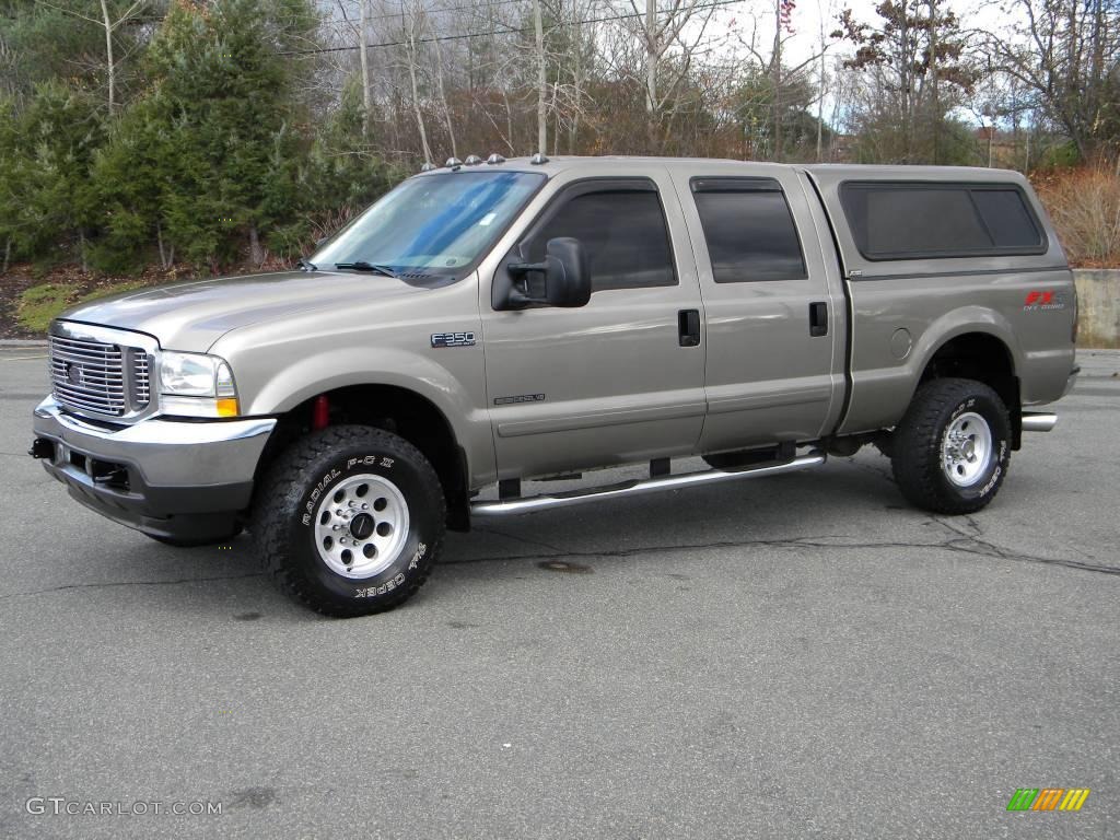 Arizona Beige Metallic 2003 Ford F350 Super Duty XLT Crew Cab 4x4 Exterior Photo #40615257