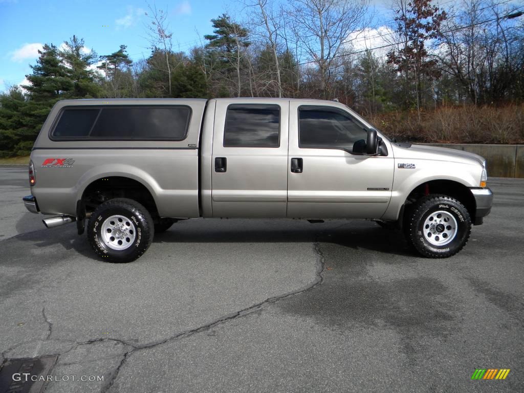 Arizona Beige Metallic 2003 Ford F350 Super Duty XLT Crew Cab 4x4 Exterior Photo #40615273