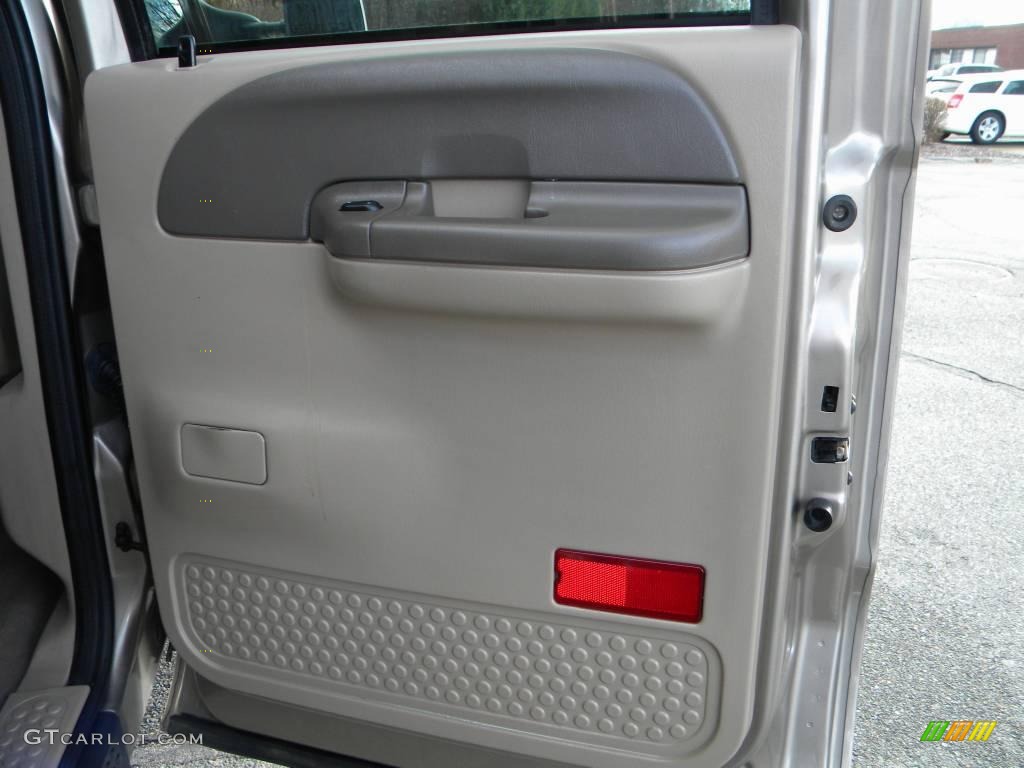 2003 Ford F350 Super Duty XLT Crew Cab 4x4 Medium Parchment Door Panel Photo #40615998