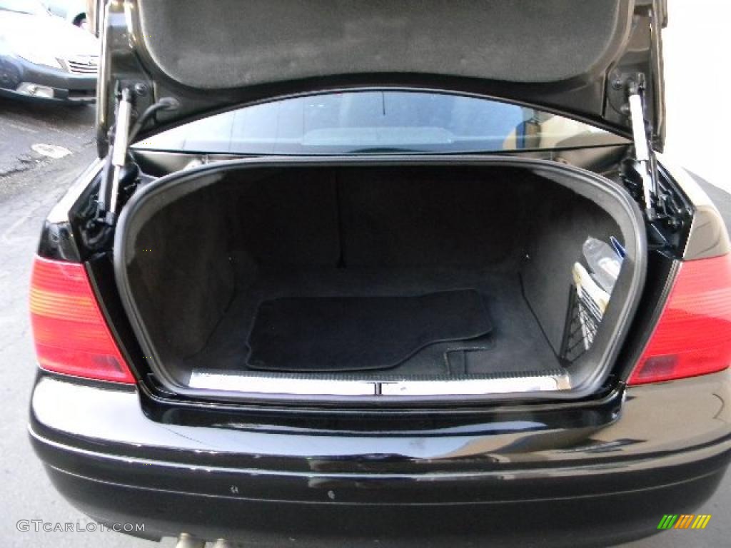 2003 Volkswagen Jetta Wolfsburg Edition 1.8T Sedan Trunk Photos
