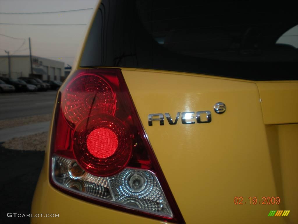 2007 Aveo 5 LS Hatchback - Summer Yellow / Charcoal Black photo #11