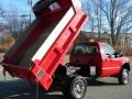 2000 Red Ford F550 Super Duty XL Regular Cab 4x4 Dump Truck  photo #12