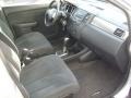 Brillant Silver - Versa 1.8 S Hatchback Photo No. 6