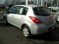 Brillant Silver - Versa 1.8 S Hatchback Photo No. 7