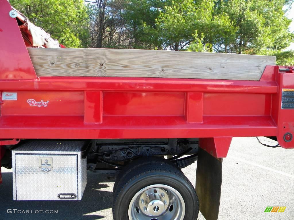 2000 F550 Super Duty XL Regular Cab 4x4 Dump Truck - Red / Medium Graphite photo #21