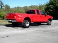 2000 Red Ford F350 Super Duty Lariat Extended Cab 4x4 Dually  photo #13
