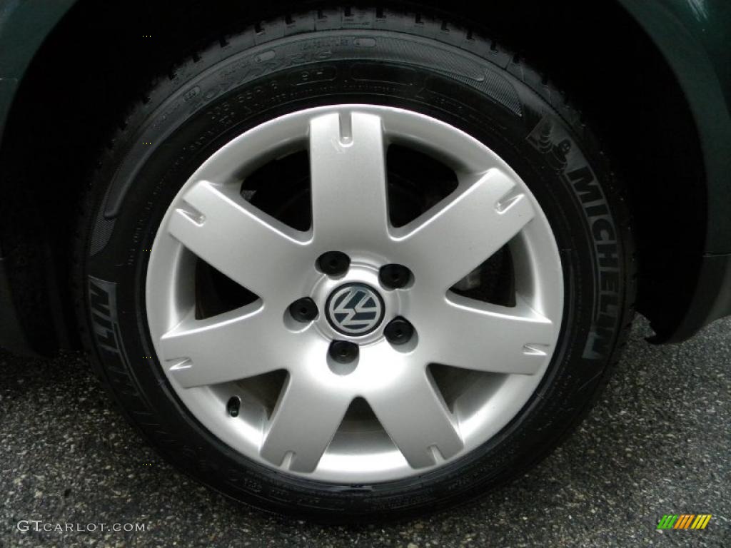 2005 Volkswagen Passat GLS TDI Sedan Wheel Photo #40624098