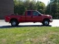 2000 Red Ford F350 Super Duty Lariat Extended Cab 4x4 Dually  photo #30