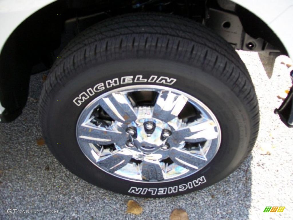2010 F150 XLT SuperCrew - Oxford White / Medium Stone photo #7