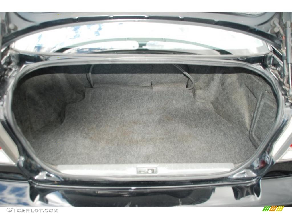 1999 Infiniti G 20 Sedan Trunk Photo #40625646