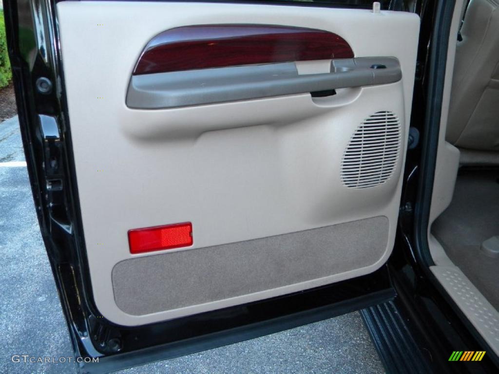 2004 Ford Excursion Limited 4x4 Medium Parchment Door Panel Photo #40627150