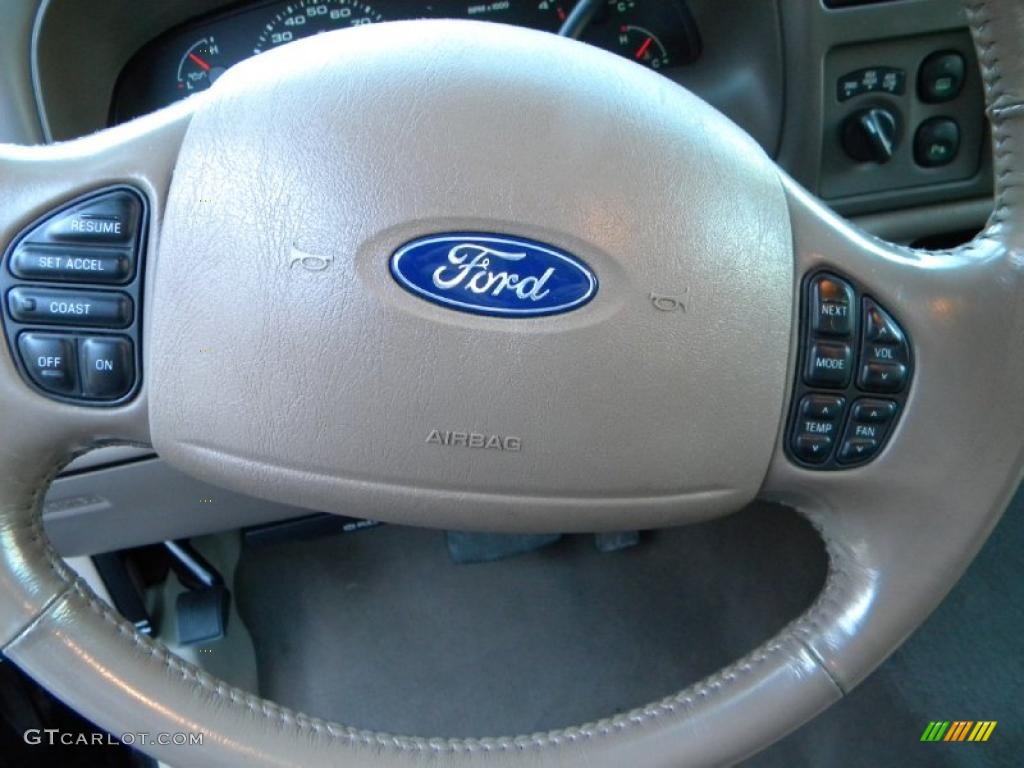 2004 Ford Excursion Limited 4x4 Controls Photo #40627598