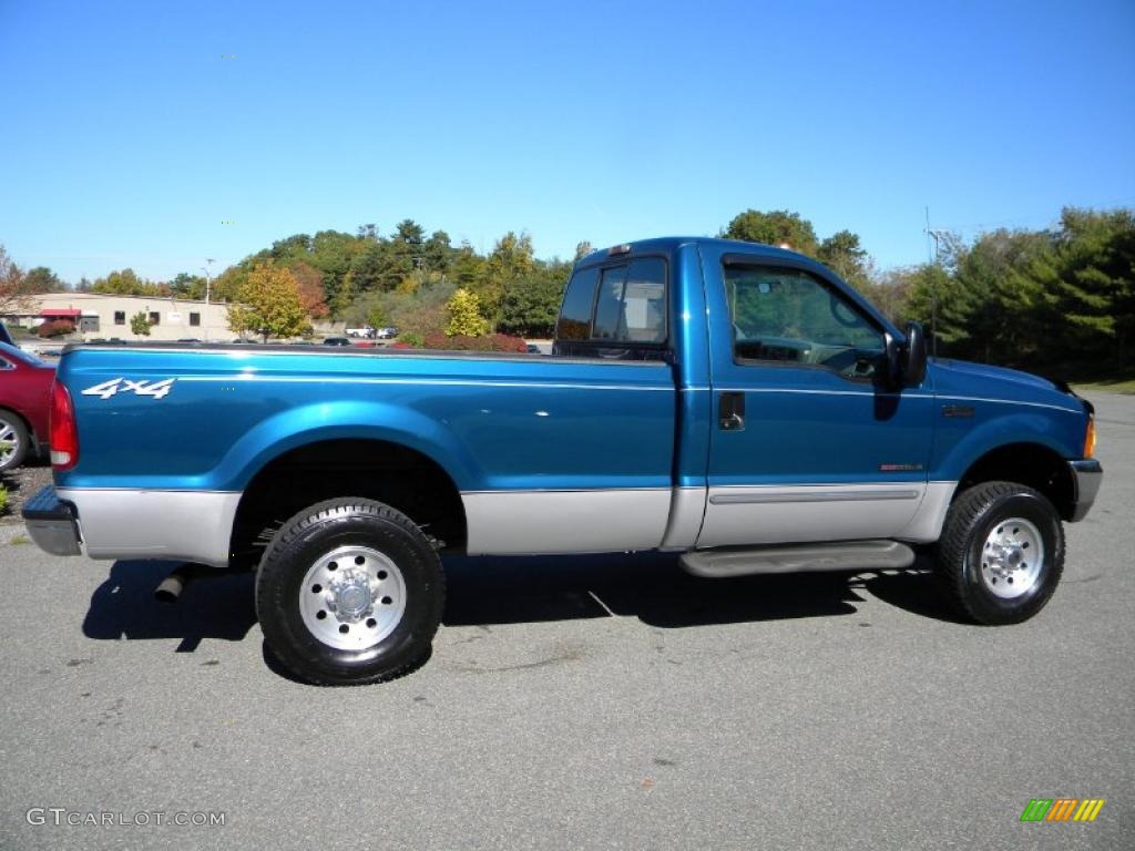 2000 F250 Super Duty XLT Regular Cab 4x4 - Island Blue Metallic / Medium Graphite photo #10