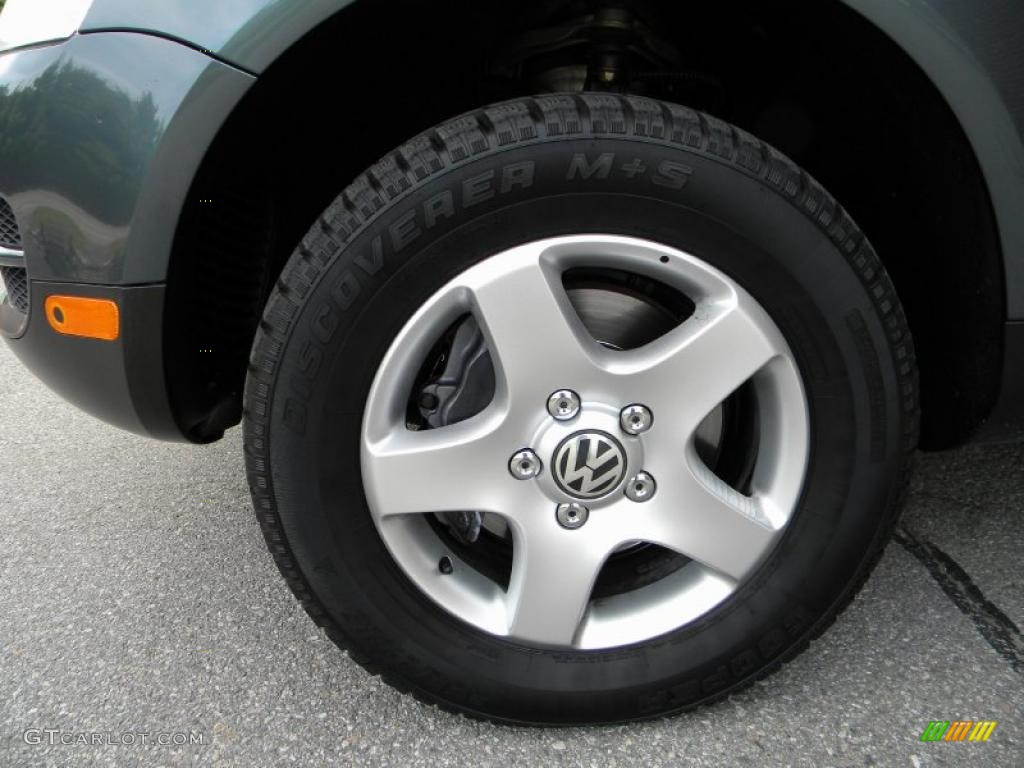 2004 Volkswagen Touareg V10 TDI Wheel Photo #40628394