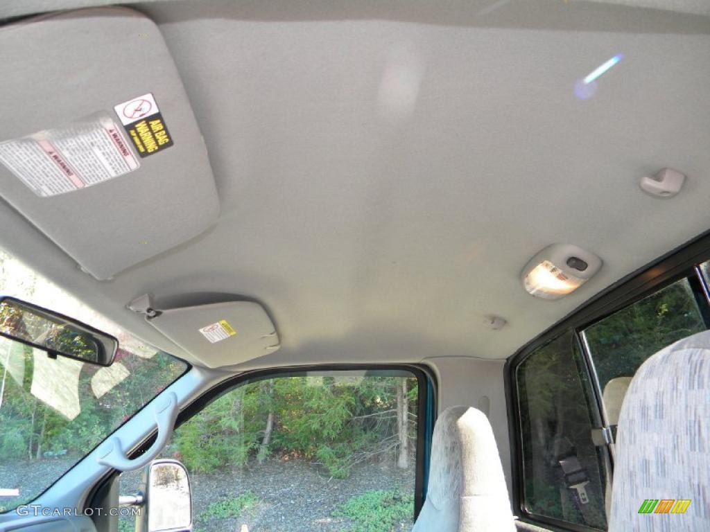 2000 F250 Super Duty XLT Regular Cab 4x4 - Island Blue Metallic / Medium Graphite photo #43