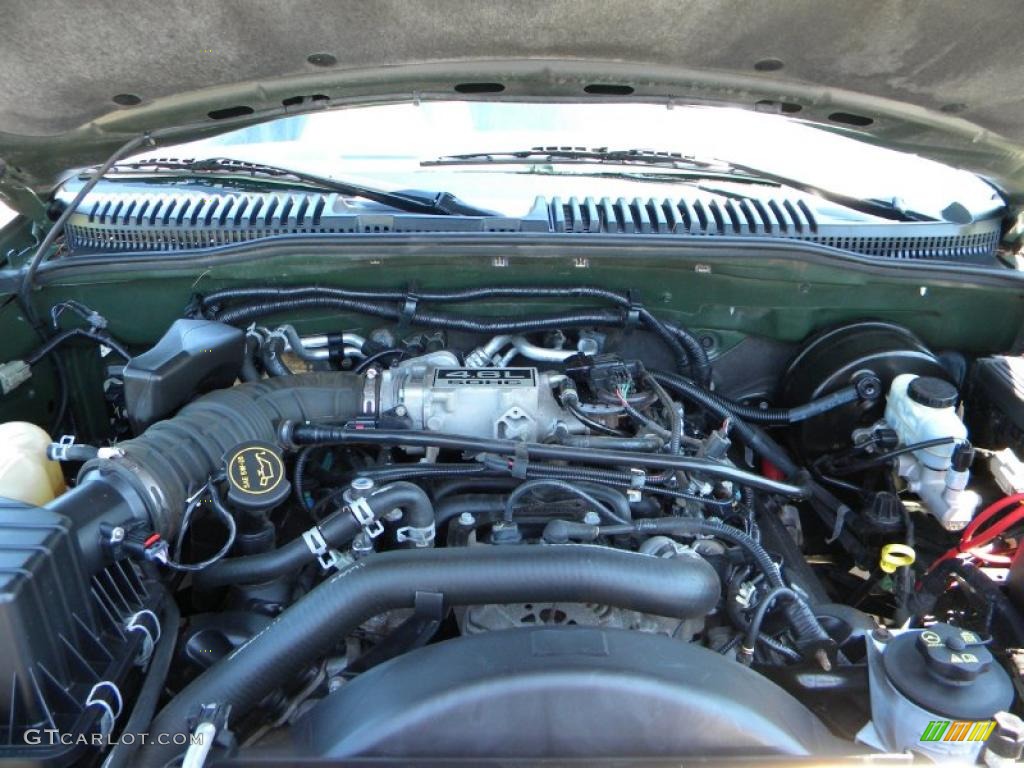 2004 Ford Explorer Eddie Bauer 4x4 4.6 Liter SOHC 16-Valve V8 Engine Photo #40629207