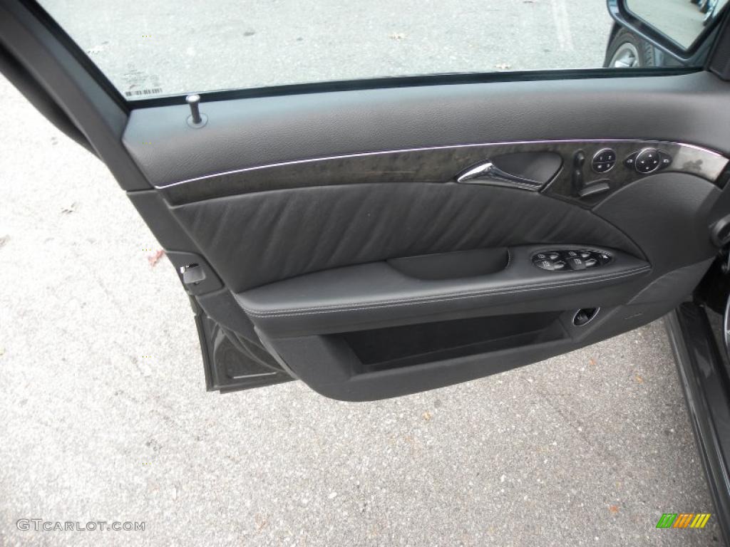 2004 Mercedes-Benz E 55 AMG Sedan Charcoal Door Panel Photo #40629413