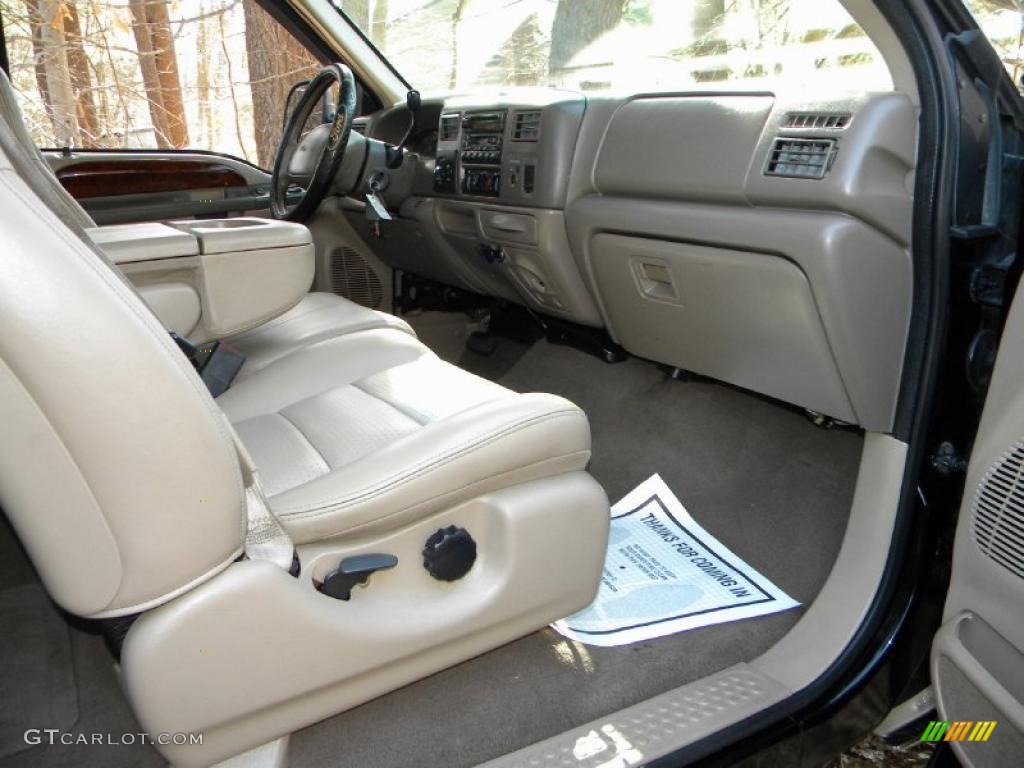 Medium Parchment Interior 2001 Ford F350 Super Duty Lariat SuperCab 4x4 Photo #40630140