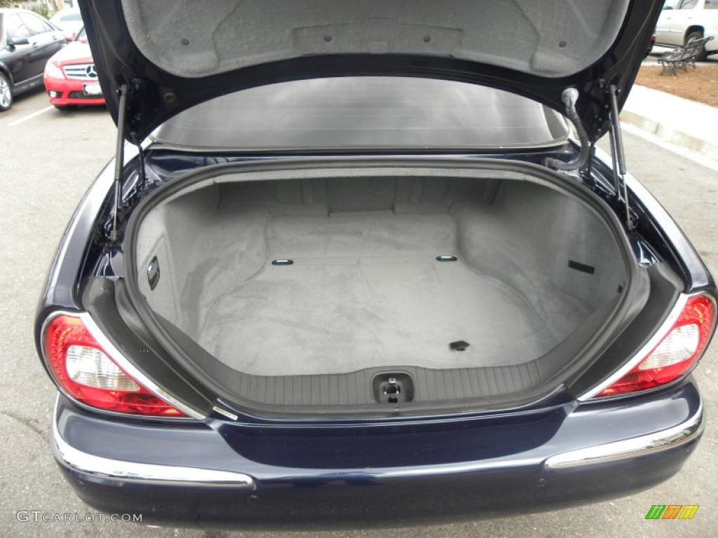 2007 Jaguar XJ XJ8 L Trunk Photo #40630450