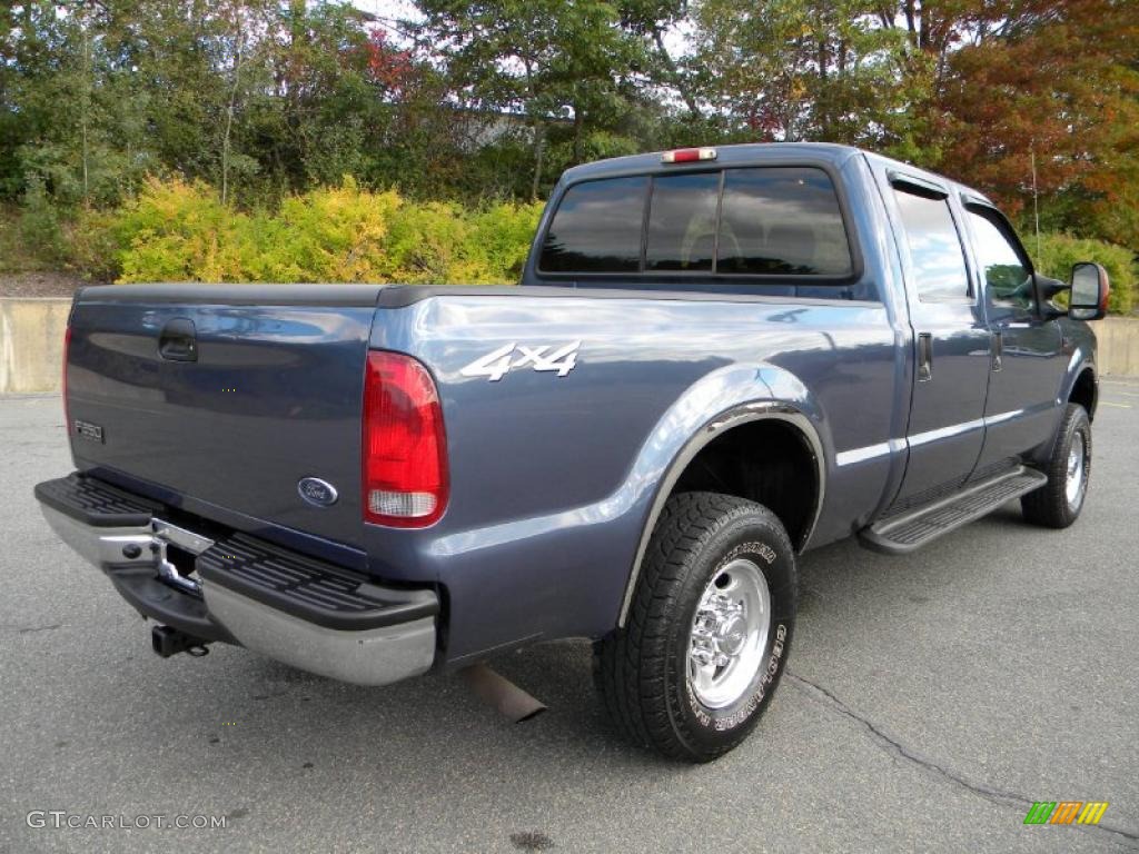 2004 F250 Super Duty Lariat Crew Cab 4x4 - Medium Wedgewood Blue Metallic / Medium Flint photo #16