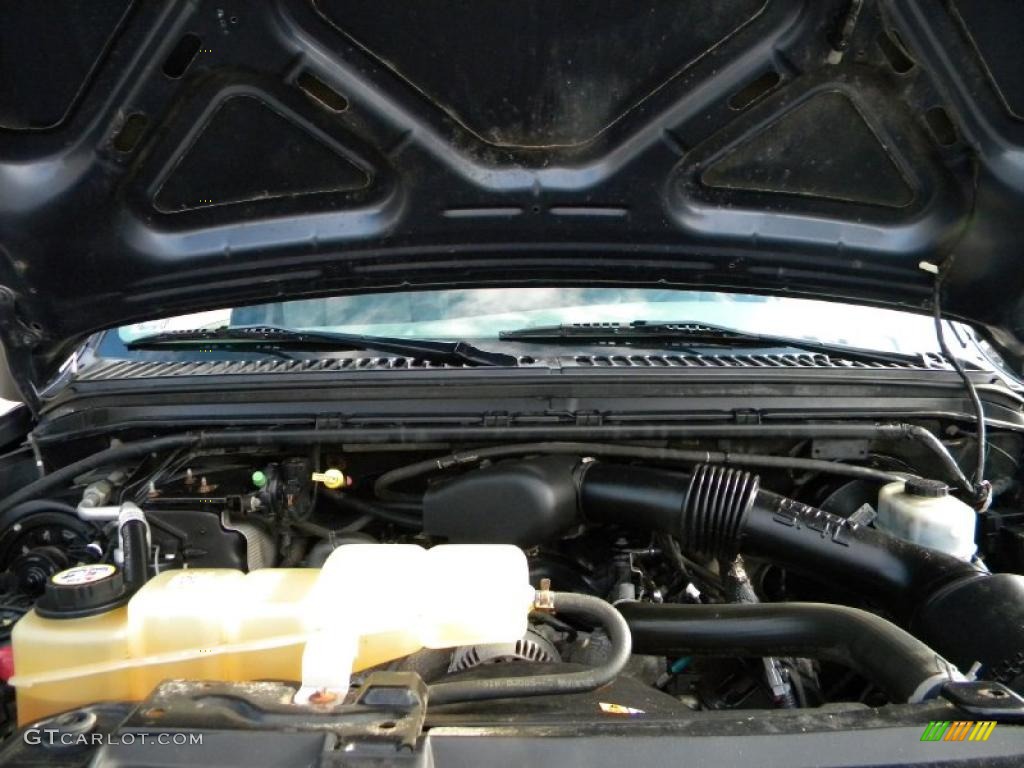 2004 Ford F250 Super Duty Lariat Crew Cab 4x4 5.4 Liter SOHC 16-Valve Triton V8 Engine Photo #40631166