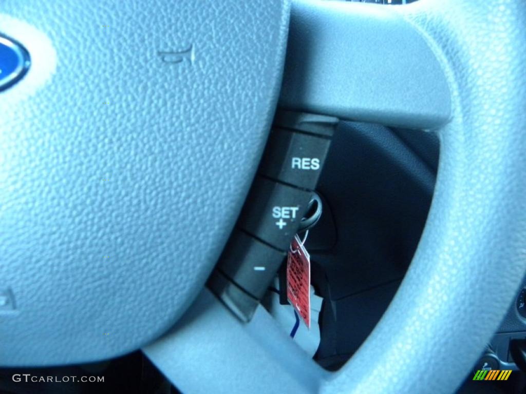 2010 Ford Transit Connect XLT Cargo Van Controls Photo #40632198