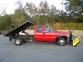 2001 Victory Red Chevrolet Silverado 3500 Extended Cab 4x4 Chassis Plow Truck  photo #23