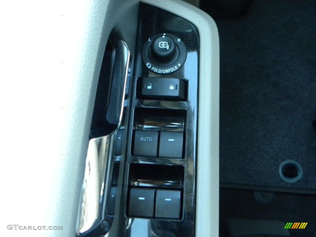 2011 Ford Expedition Limited Controls Photo #40633062